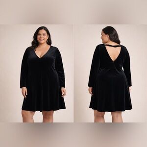 Torrid Velvet Fluted Dress Womens Sz 1X Black A-Line Deep V-Neck Open Back NWT